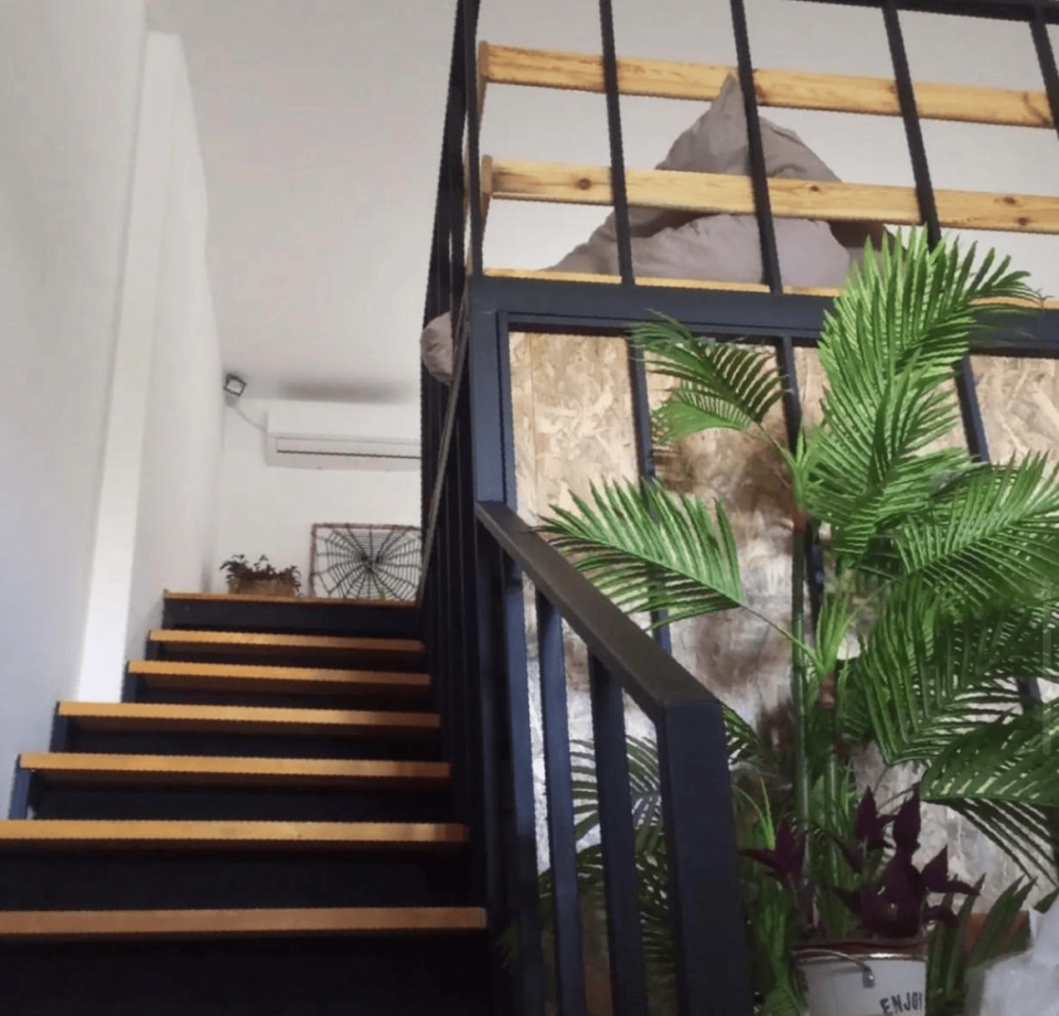 Shrubbery loft
